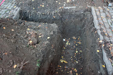 The city was preparing for defense against the invaders