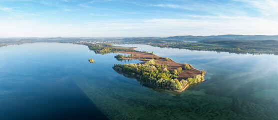 Luftbild von der Halbinsel Mettnau bei Radolfzell am Bodensee