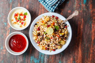 Sabudana Khichdi is a gluten-free Indian dish made with soaked tapioca pearls, potatoes, peanuts, and spices. It’s popular during fasting days.
