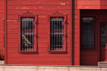 Elements of architectural decorations of buildings, old windows and window openings, arches and patterns. On the streets in Turkey, public places.