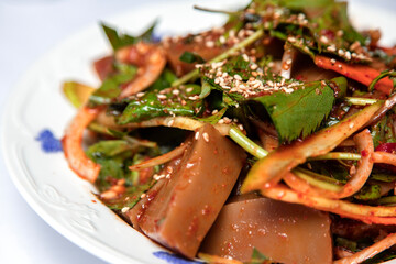 View of the seasoned buckwheat jelly on the plate