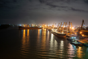 Hai Phong Hafen