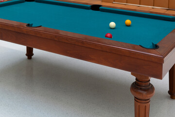 pooltable