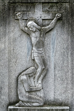 Christ on the cross. Christ en croix. Cimeti&egrave;re monumental, Milan - Italie.