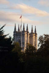 Naklejka premium Westminster Abbey seen from The Mall