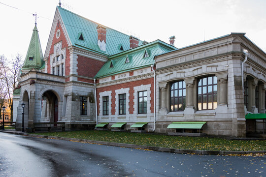 The estate of Gatovsky-Poklevsky-Kozell. Building's facade. Palace and park complex. Agricultural town Krasny Bereg. Zhlobin region. Gomel region. Belarus. Noble estate of the end of the 19th century