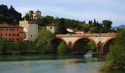 Antico ponte San Quirico, Lucca, Toscana, Italia