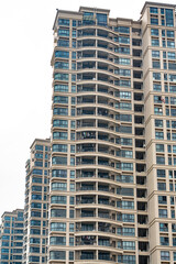 Fototapeta premium In Huizhou, Huizhou City, Huizhou Dong District, Ten-Mile Silver Beach, the market for seaside villas is sluggish. House prices are gradually declining, continuously setting new historical lows. 