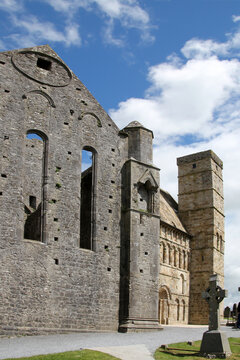 Cormac Cathedral with parts of the cathedral on either side-Rock of Cashel ruins in County Tipperary, Ireland  