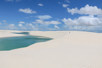 white sand dunes-lenóis maranhenses