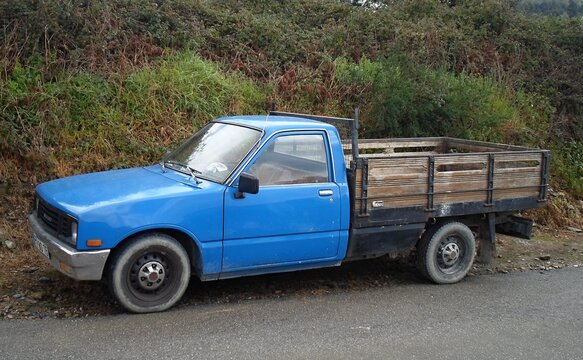 Old Bedford KBD Pick Up truck