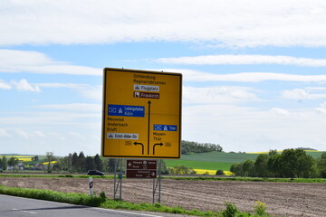 traffic sign in the Eifel to many towns and cities