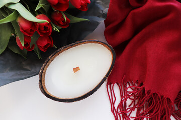 original handmade coconut candle made of natural soy wax
