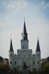 Fototapeta na wymiar Vertical shot of the St. Louis Cathedral in New Orleans