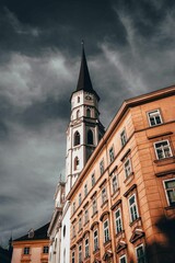 Obraz premium Vertical shot of the Church of Saint Michael in Vienna, Austria