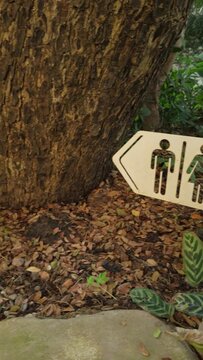 Restroom Signage: Directional Arrow to Toilet