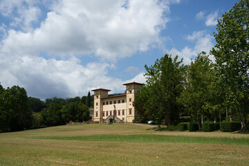 Fototapeta na wymiar Historic villa near Pistoia and Montecatini, Tuscany