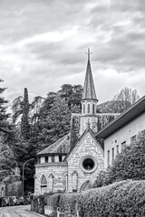 Church in Bellagio „Chiesa di San Giorgio“ on Lake Como in northern Italy in Europe in black and white