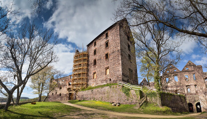 Swiny, Lower Silesia, Poland - 05-03-2023: Swiny Castle in spring, sunny day - obrazy, fototapety, plakaty