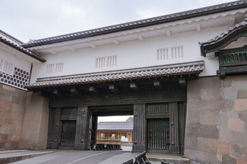 金沢城の石川門 - obrazy, fototapety, plakaty