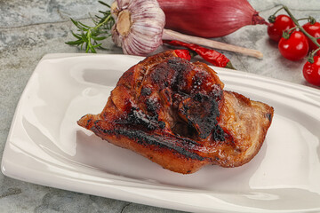 Roasted pork knuckle with bone