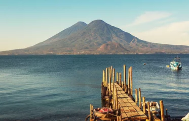 Meubelstickers Atitlan lake © Galyna Andrushko