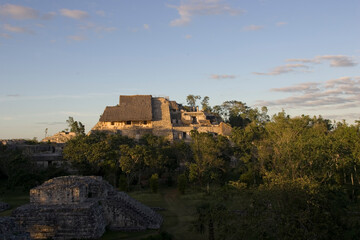 Fototapeta na wymiar Mexico ruins of the Mayan city of Ek Balam on a cloudy winter day