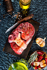 raw meat on board, meat with spice - 786624945