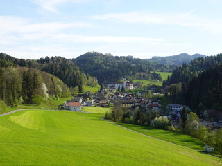 Fototapeta na wymiar Blick auf Fischingen mit Kloster Fischingen