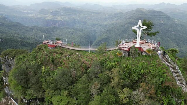 Mirador de Jonotla en la sierra de Cuetzalan