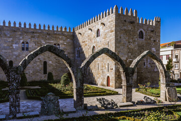 Archiepiscopal Palace, view from Santa Barbara gardens in Braga historic city, Portugal - obrazy, fototapety, plakaty