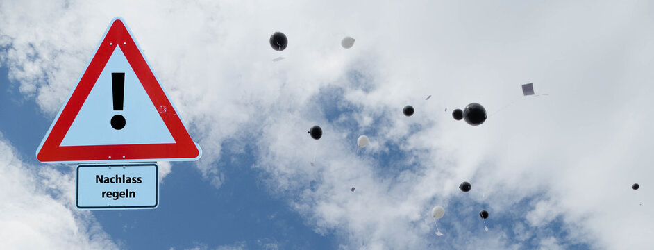 Nachlass regeln Luftballons Himmel Beerdigung zuspät