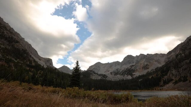 A timelipse of the day passing during the Fall at high elevation in the Spanish Peaks in Montana