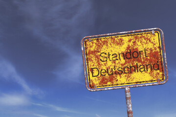 Ortsschild - Ortstafel - Standort Deutschland - Himmel - Wolken - 786862504