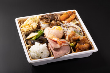 春の豪華　お花見弁当