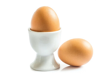 Eierbecher isoliert auf wei&szlig;en Hintergrund, Freisteller 