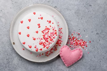 Gordijnen Cake with Heart Decor: Sweet Treat for Celebrations © karandaev