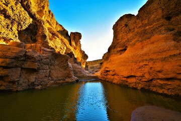 Sesriem Canyon (4 km from Sesriem itself) carved by the Tsauchab river in the local sedimentary rock, the second most important tourist attraction in the area after Sossusvlei (Hardap Region, Namibia)