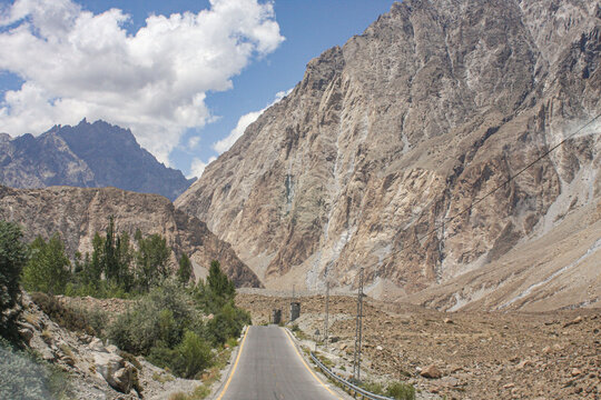 A road towards Khunjerab Pass