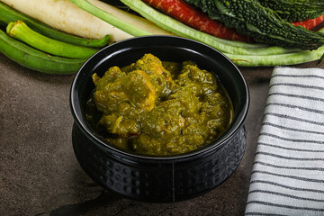 Indian cuisine - Chicken saagwala palak