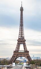 Fototapeta premium summer Olympics preparations of front of Eiffel tower France