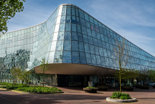 Alphen aan den Rijn, The Netherlands, 13.04.2024, Futuristic building of the city hall of Alphen aan den Rijn designed by the architect Erick van Egeraat