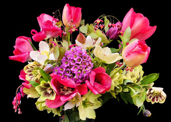 Romantic bouquet of the first garden flowers - 787121194