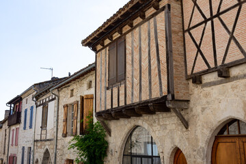 Maisons anciennes à Lauzerte, Tarn-et-Garonne