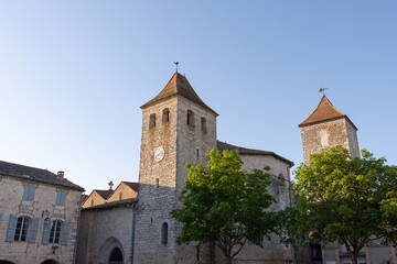 Fototapeta na wymiar Église Saint-Barthélémy à Lauzerte