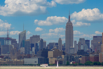 Fototapeta na wymiar New York City skyline. Manhattan view from Hudson river showing the Empire State Building. 