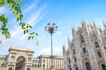 Milan Cathedral in summer - obrazy, fototapety, plakaty