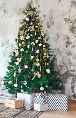 Abstract Christmas tree background with golden and white decoration
