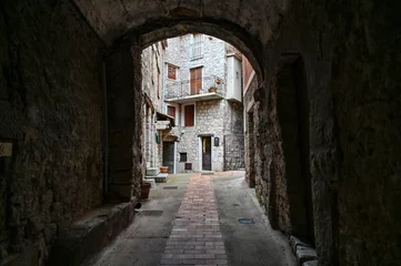 Kussenhoes narrow street in the city © nikolas