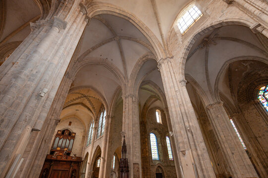 Notre dame du port Collegiate abbey, Etampes, France
